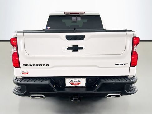 Used 2024 Chevrolet Silverado 1500 Custom Trail Boss AWD/4WD image 5