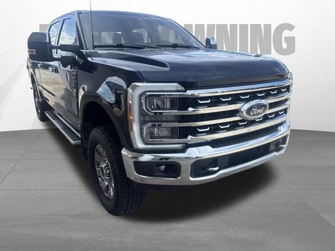 Used 2024 Ford F250 Lariat w/ Chrome Package AWD/4WD image 3