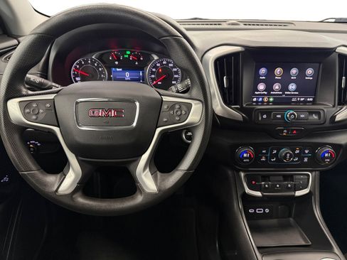 Used 2023 GMC Terrain SLE w/ Driver Convenience Package image 13