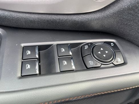 New 2025 Ford Expedition Active image 13