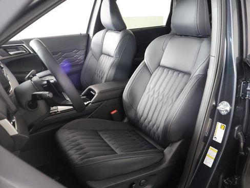 New 2026 Mitsubishi Outlander SEL image 35