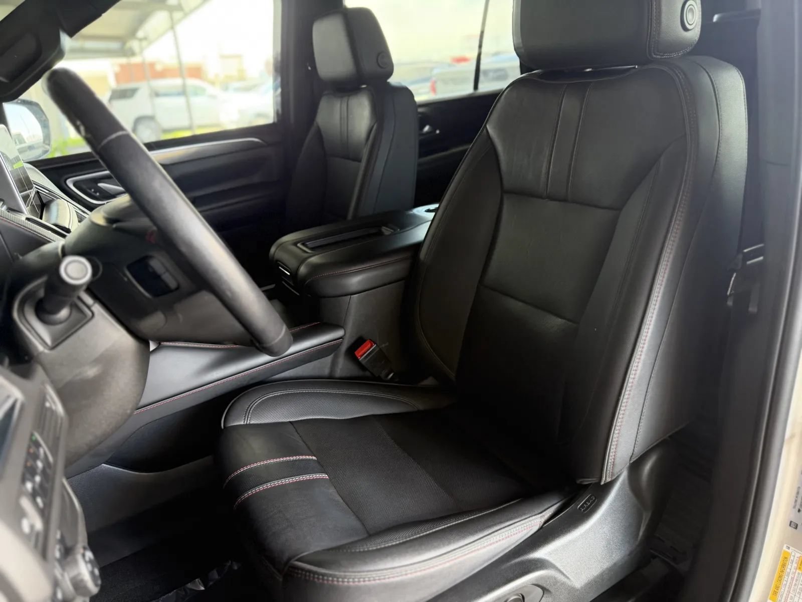 Used 2022 Chevrolet Tahoe RST AWD/4WD image 14