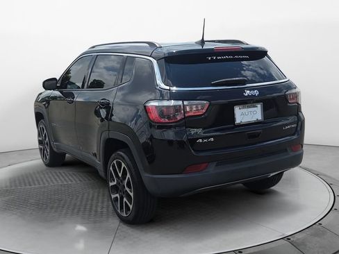 Used 2017 Jeep Compass Limited w/ Navigation Group AWD/4WD image 3