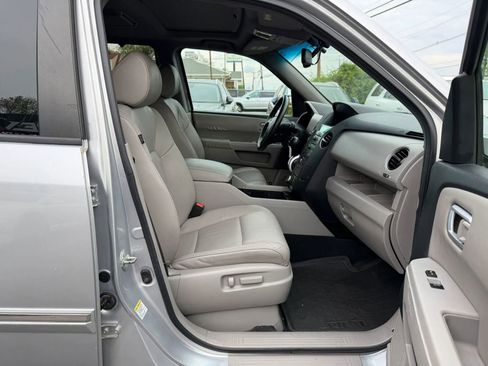 Used 2011 Honda Pilot Touring image 27