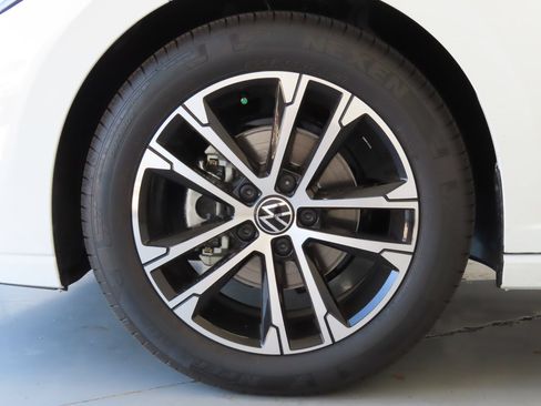 Used 2026 Volkswagen Jetta Sport FWD image 26