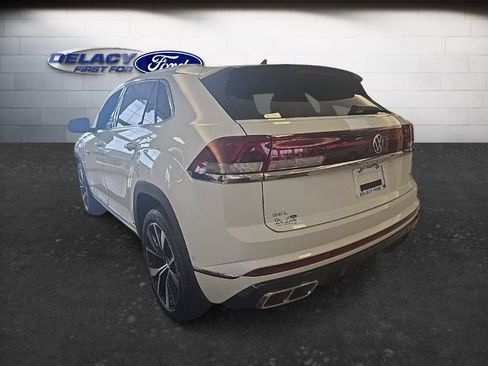 Used 2024 Volkswagen Atlas Cross Sport SEL Premium R-Line AWD/4WD image 5