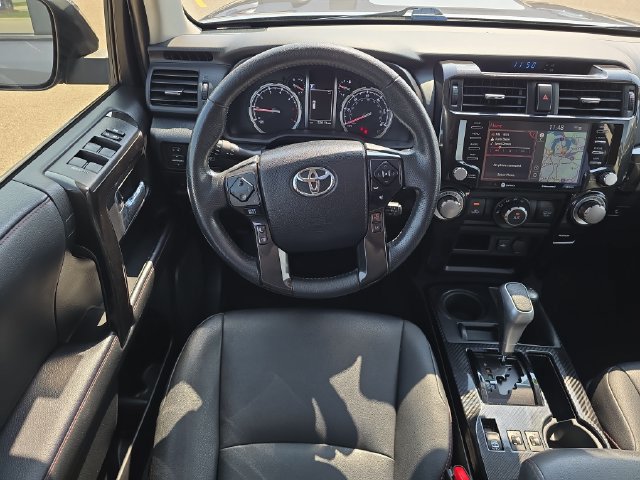 Used 2020 Toyota 4Runner TRD Off-Road Premium w/ Moonroof Package AWD/4WD image 28