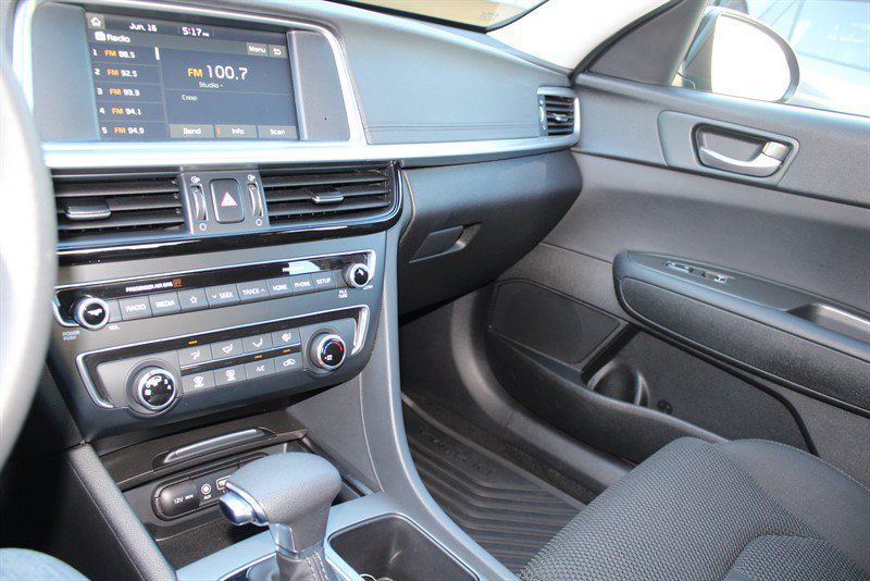 Used 2020 Kia Optima LX FWD image 14