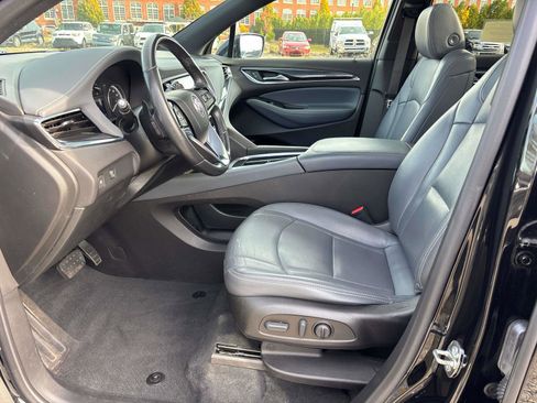 Used 2022 Buick Enclave Essence w/ Experience Buick Package image 10