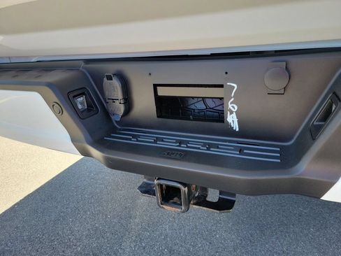 Used 2025 Ford F150 Lightning Lariat AWD/4WD image 10