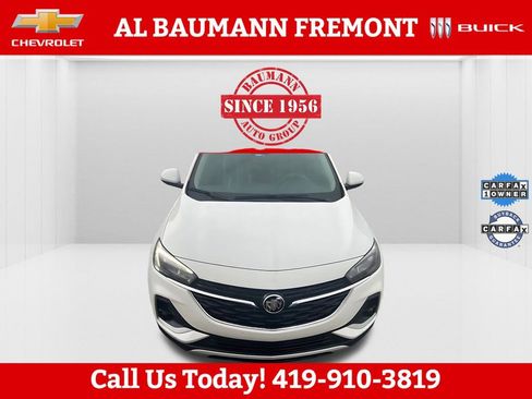 Used 2023 Buick Encore GX Select w/ Safety Package II image 2