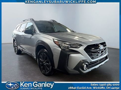 Used 2023 Subaru Outback Onyx Edition XT AWD/4WD image 7