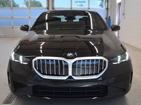 New 2027 BMW 530i xDrive w/ Premium Package AWD/4WD image 3