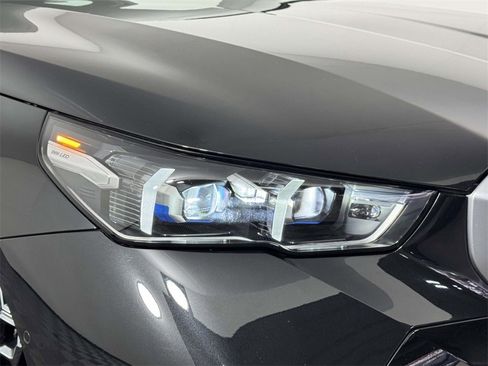 Used 2025 BMW 530i xDrive 530i xDrive w/ M Sport Package image 15