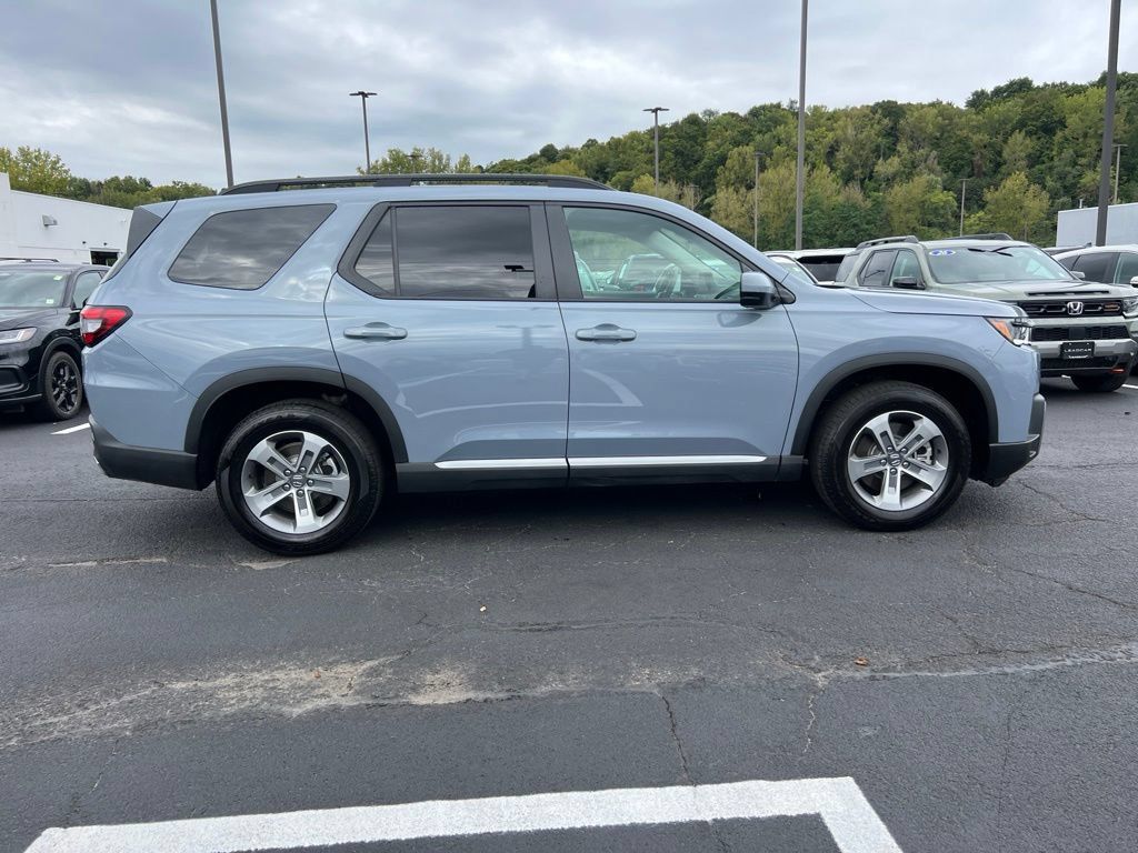 Certified 2026 Honda Pilot EX-L image 6