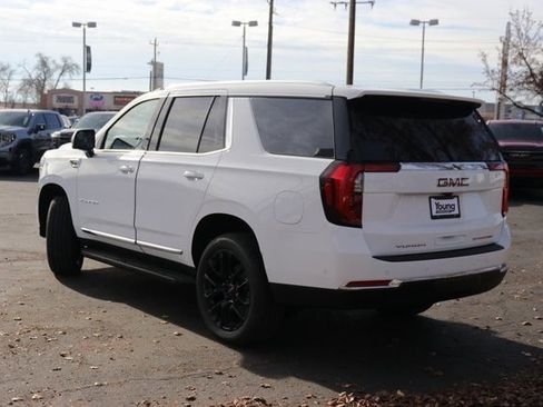 New 2026 GMC Yukon Elevation image 4
