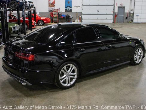 Used 2016 Audi S6 Prestige image 7