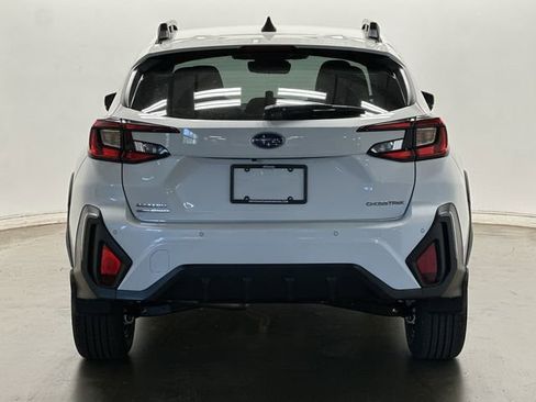 Used 2025 Subaru Crosstrek 2.5i Limited AWD/4WD image 4