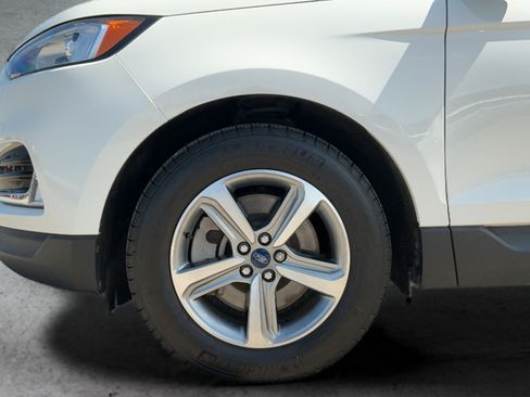 Used 2022 Ford Edge SEL w/ Convenience Package AWD/4WD image 23