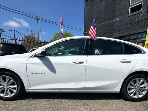 Used 2024 Chevrolet Malibu LT FWD image 3