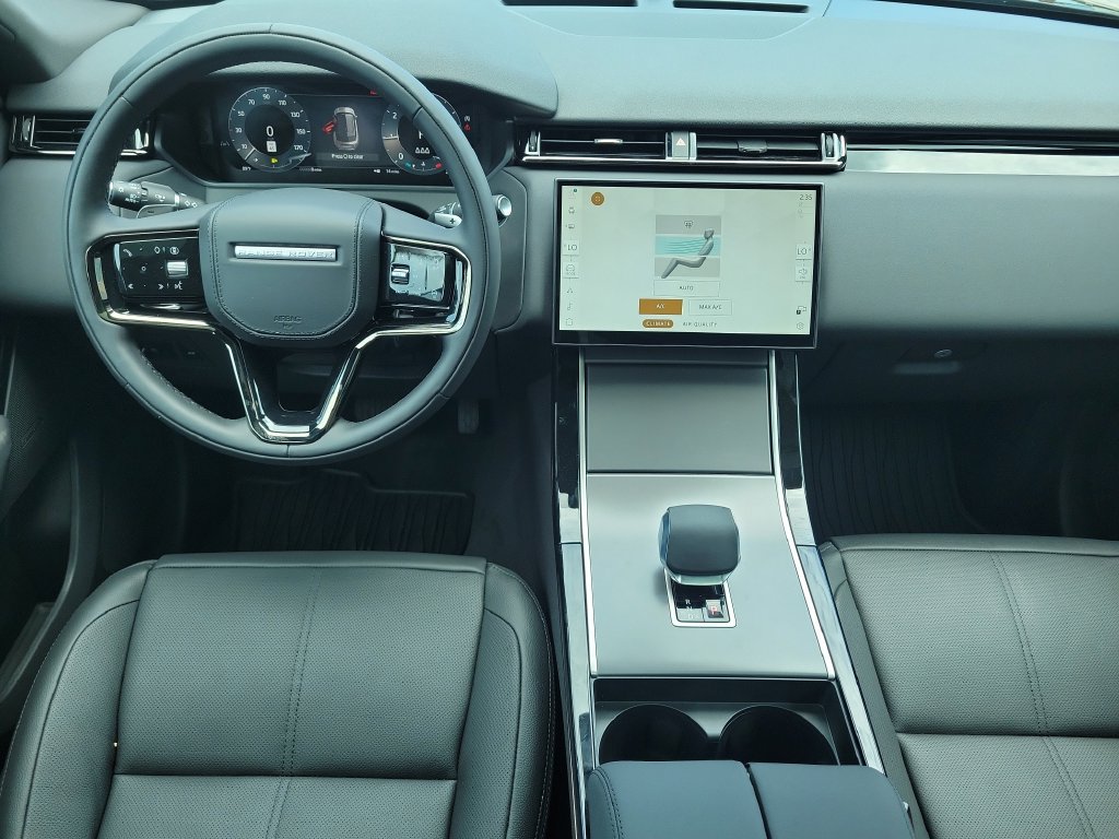 New 2026 Land Rover Range Rover Velar S AWD/4WD image 18