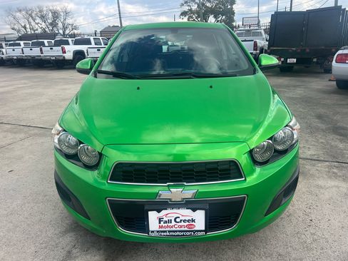 Used 2016 Chevrolet Sonic LT w/ Fun and Sun Package image 59