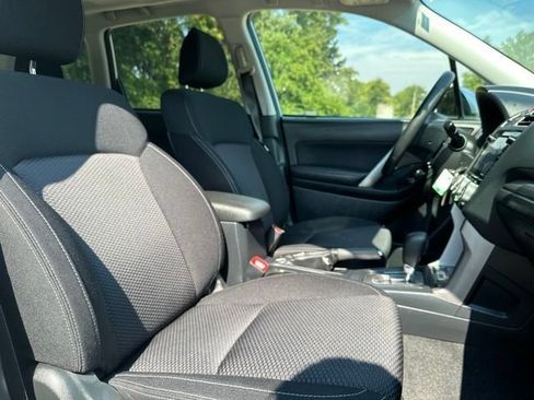 Used 2018 Subaru Forester 2.5i Premium AWD/4WD image 26
