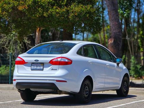 Used 2016 Ford Fiesta S image 13