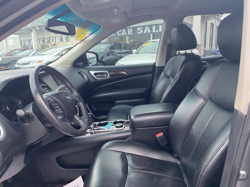 Used 2016 Nissan Pathfinder SL w/ SL Premium Package image 10