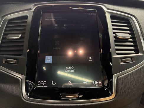 Used 2017 Volvo XC90 T6 Momentum w/ Vision Package AWD/4WD image 36