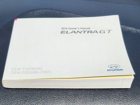 Used 2016 Hyundai Elantra GT FWD image 35