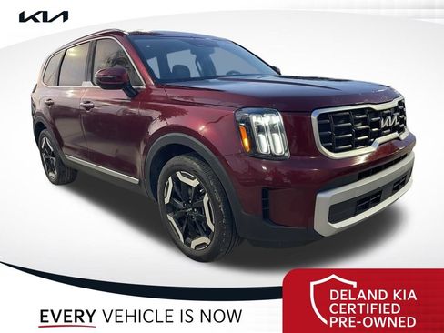 Certified 2023 Kia Telluride S w/ S Sunroof Package FWD image 1