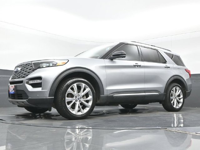 Used 2022 Ford Explorer Platinum w/ Equipment Group 601A AWD/4WD image 23