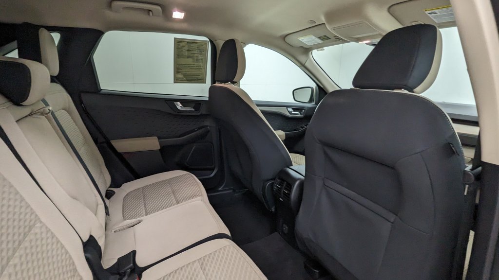 Certified 2020 Ford Escape SE AWD/4WD image 36