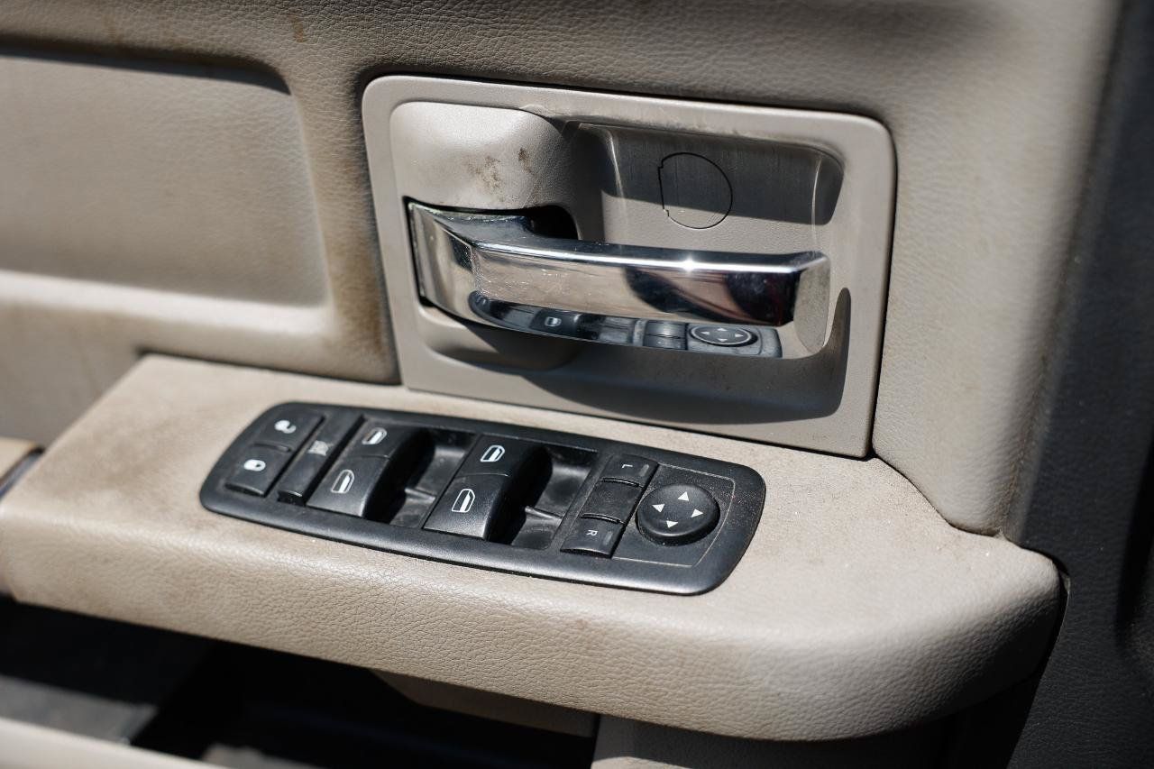 Used 2010 Dodge Ram 1500 Truck SLT w/ Remote Start & Security Group AWD/4WD image 37