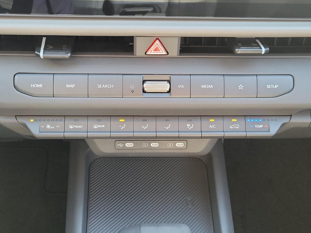 New 2027 Kia Seltos LX FWD image 31