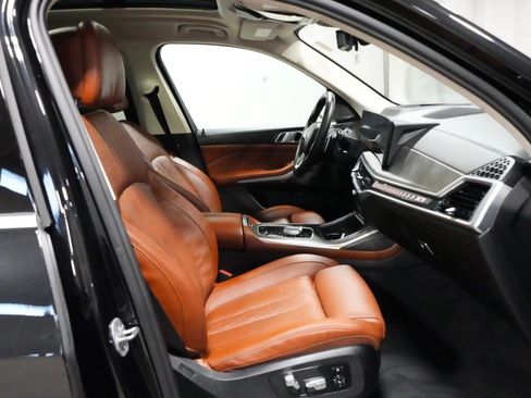 Used 2023 BMW X7 xDrive40i w/ Premium Package AWD/4WD image 7