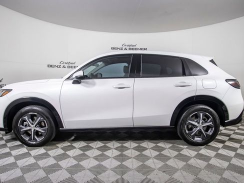 Used 2024 Honda HR-V EX-L image 10