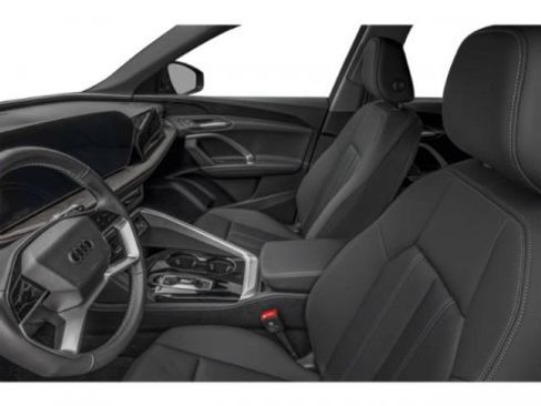 New 2025 Audi Q5 Prestige image 11