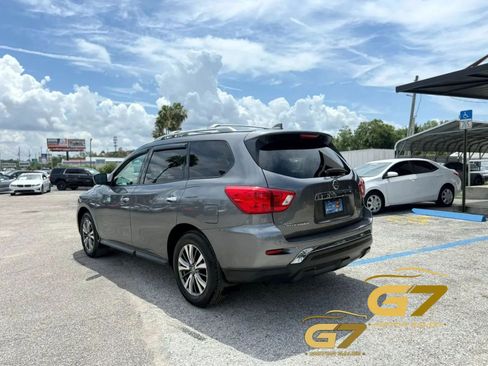Used 2019 Nissan Pathfinder S FWD image 9