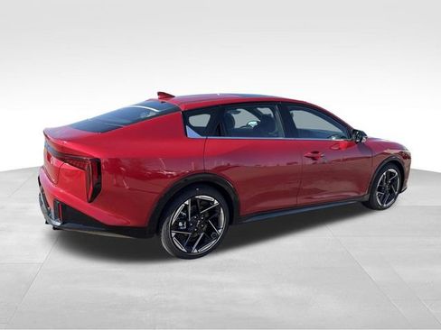 New 2026 Kia K4 GT-Line FWD image 2