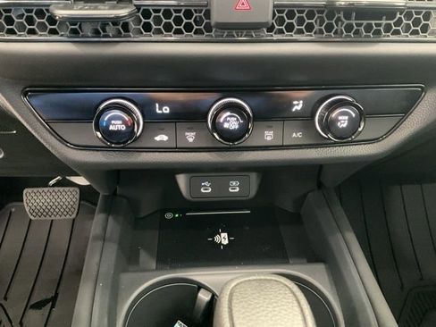 New 2026 Honda HR-V LX image 13