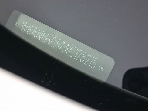 Used 2010 BMW 528i Sedan image 18