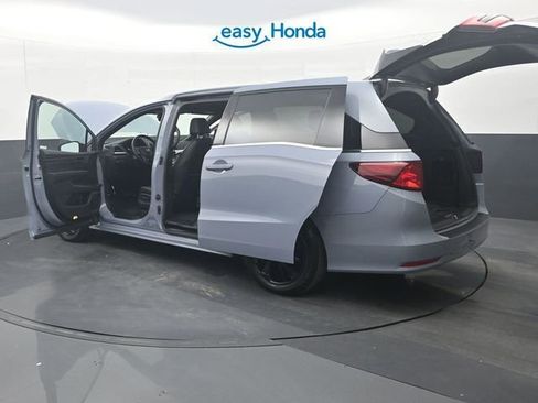 Certified 2024 Honda Odyssey Sport image 38