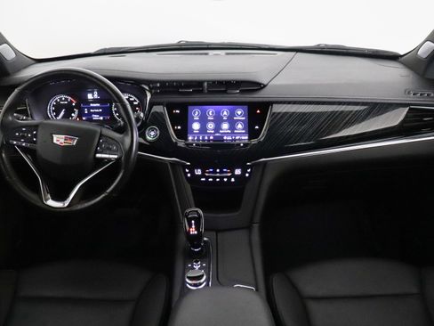 Used 2023 Cadillac XT6 Premium Luxury w/ LPO, Floor Liner Package AWD/4WD image 29