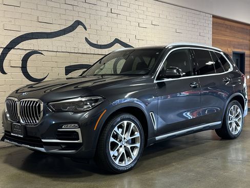 Used 2021 BMW X5 xDrive40i AWD/4WD image 10