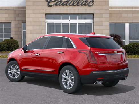 New 2025 Cadillac XT5 Luxury image 3