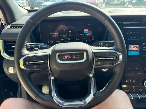 Certified 2025 GMC Terrain Elevation w/ Black Edition AWD/4WD image 27