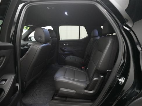 Used 2023 Chevrolet Traverse LT w/ LPO, Floor Liner Package AWD/4WD image 24