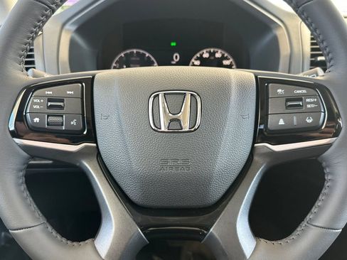 New 2026 Honda Odyssey Touring image 28